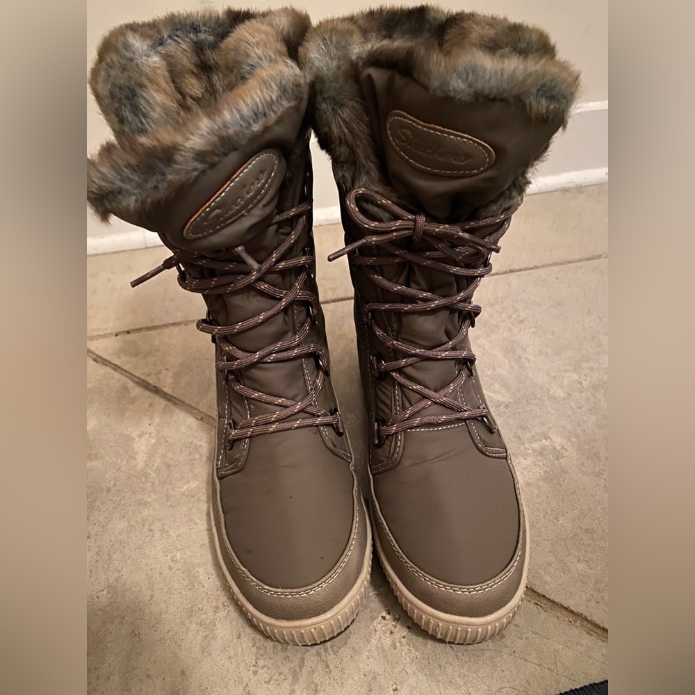 Winter boots
